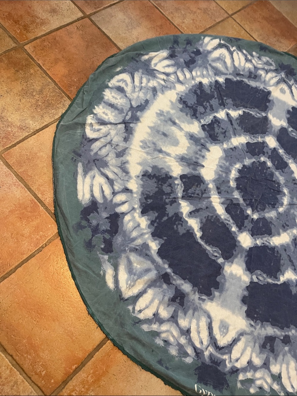 GYPSY BOHO Round Tie-Dye Beach Towel Blanket in Blue and White - Picture 3 of 4